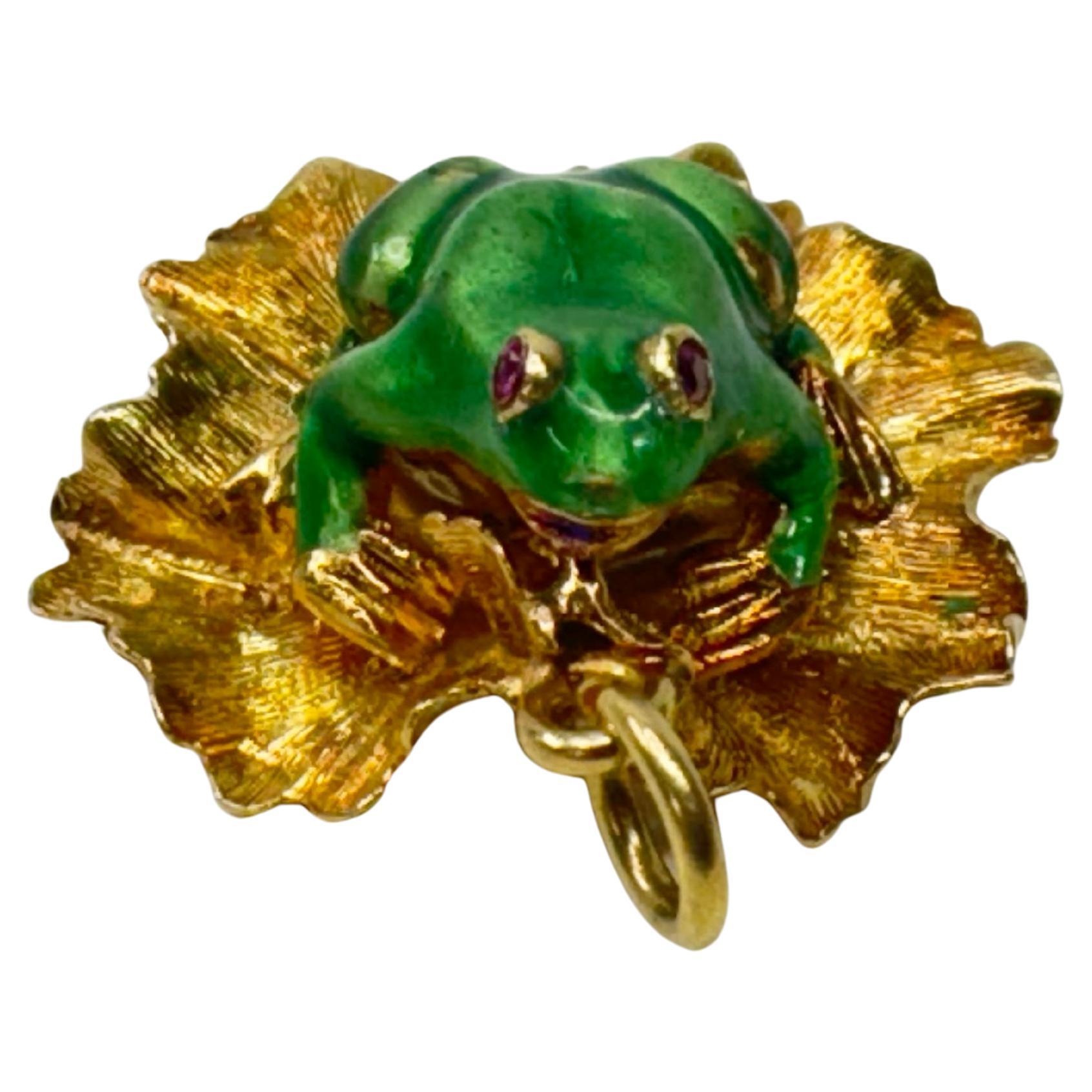 14k Green Enamel Frog Pendant