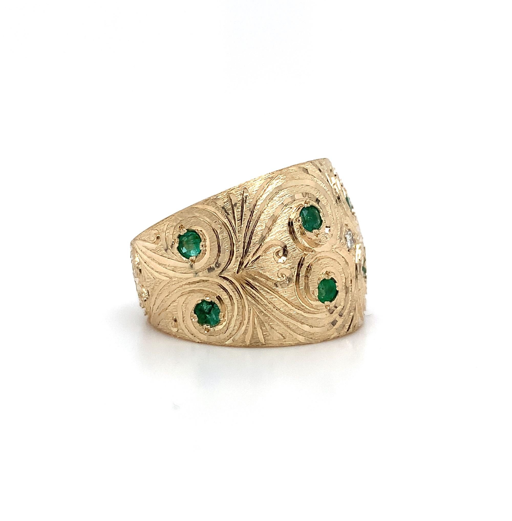 emerald cigar band ring