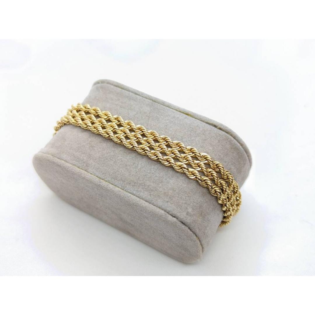 Vintage By aus den 1990er Jahren
MATERIALIEN: Gold

Stil der Kette: Seil

Schöne 14k Rope Halskette. Unisex. Langes und schweres Design

Einzelheiten
25in
3 mm breit
21,8 Gramm insgesamt

Sichern Sie die Schiebeverriegelung mit einem