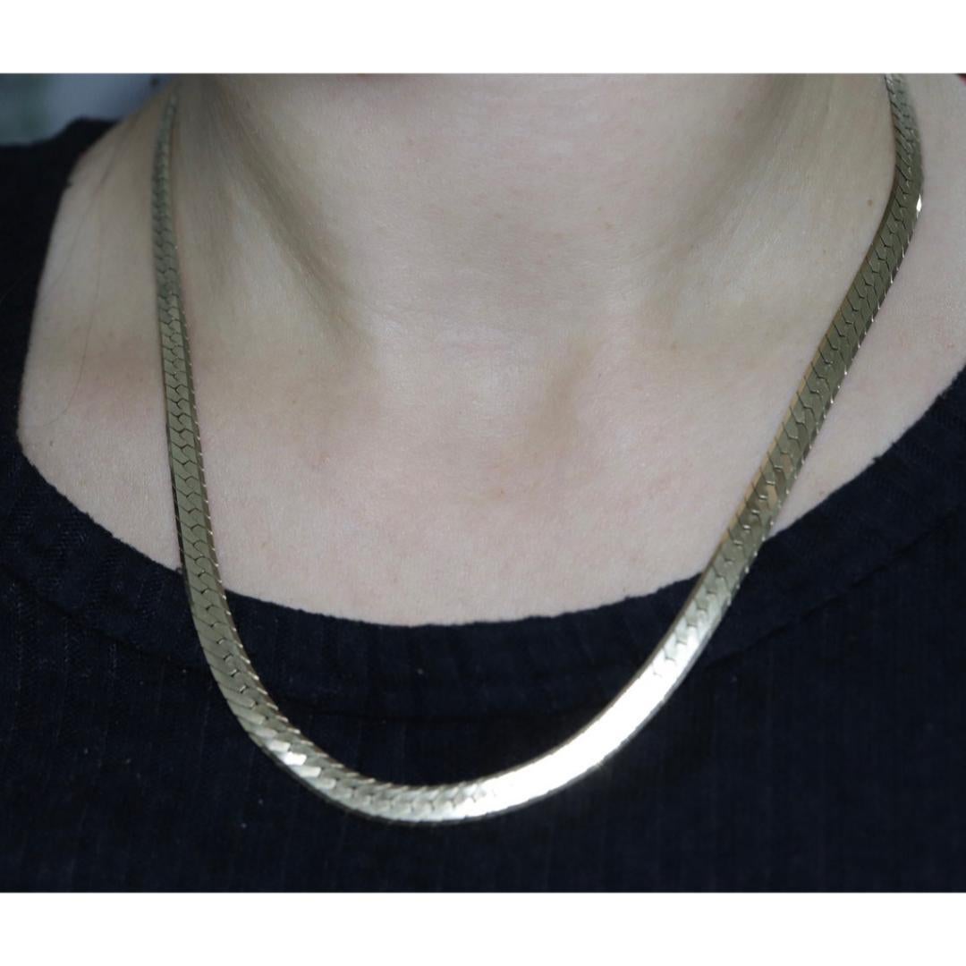 Women's 14k Herringbone Chain Necklace 5mm 19in 19.2 grams. Made by ACA Italy For Sale