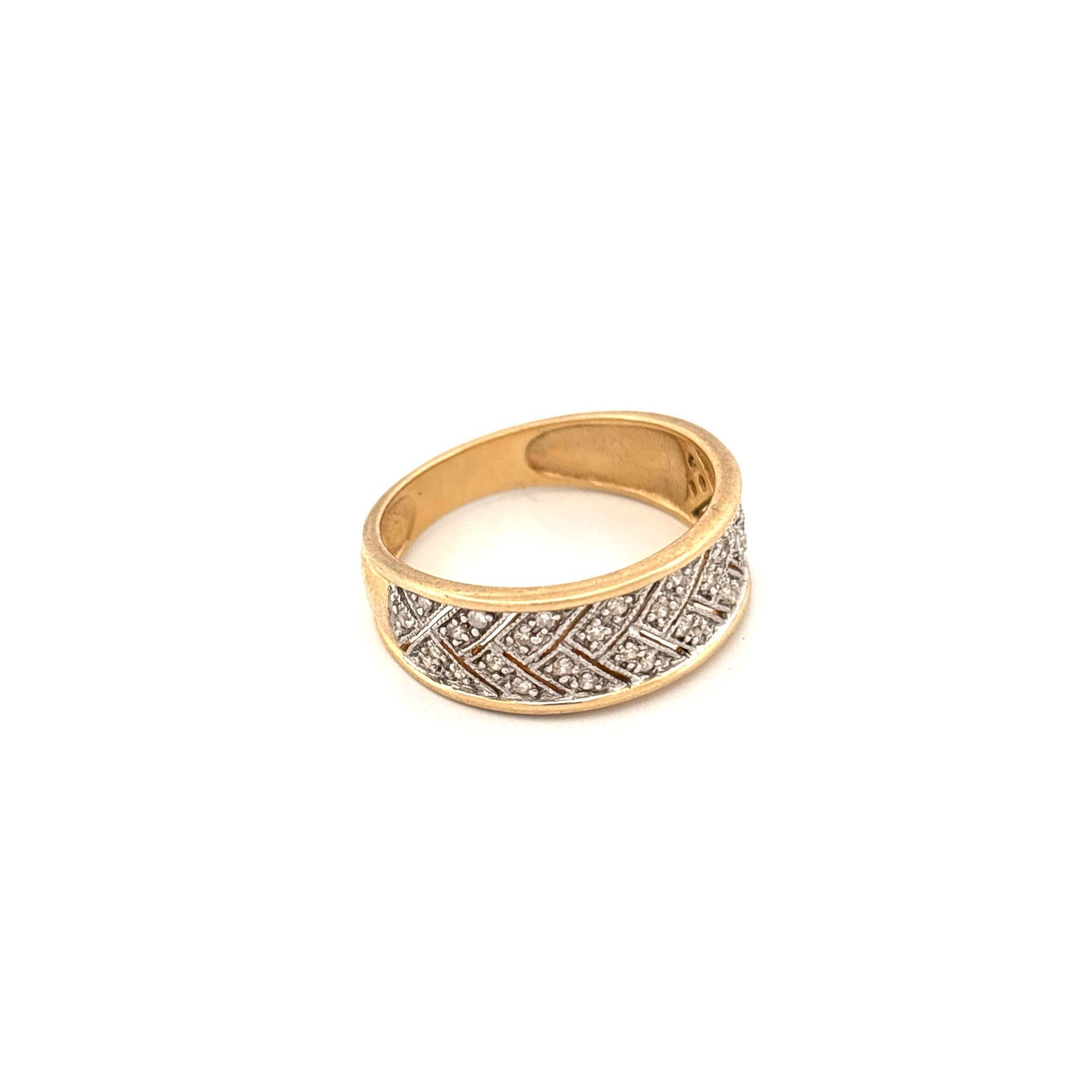 14k Herringbone Diamond Ring - image 3