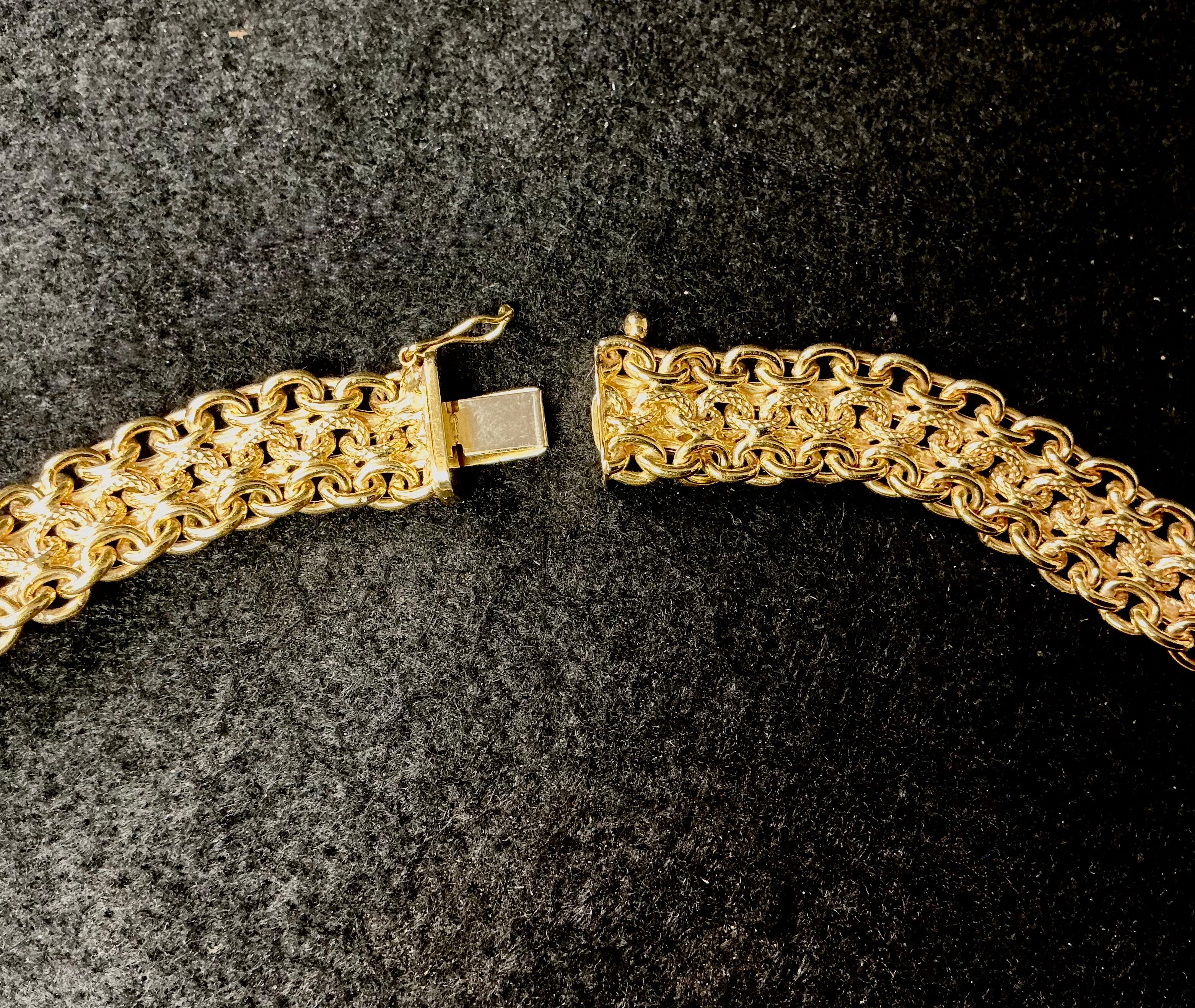 Collar de cadena de eslabones anchos de malla pesada de oro italiano de 14 quilates en venta 2