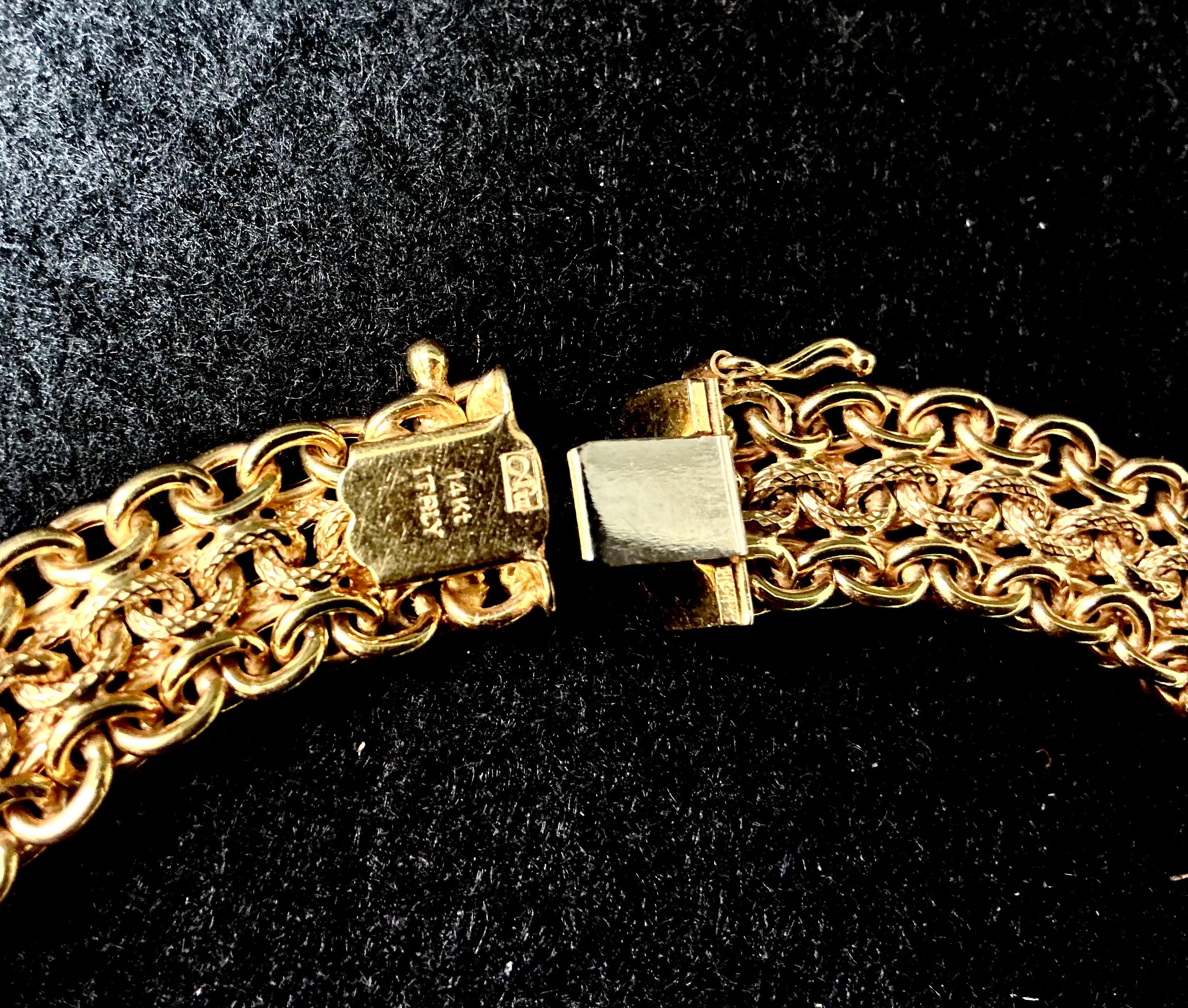 Collar de cadena de eslabones anchos de malla pesada de oro italiano de 14 quilates en venta 3