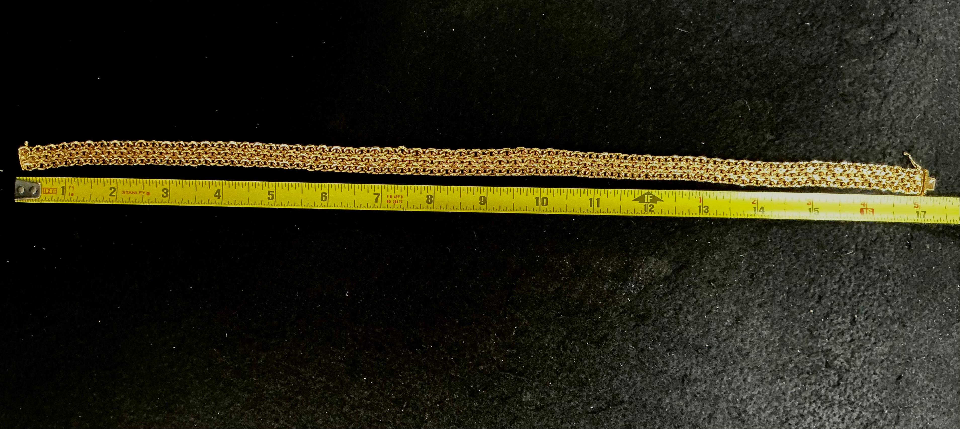 Collar de cadena de eslabones anchos de malla pesada de oro italiano de 14 quilates en venta 4