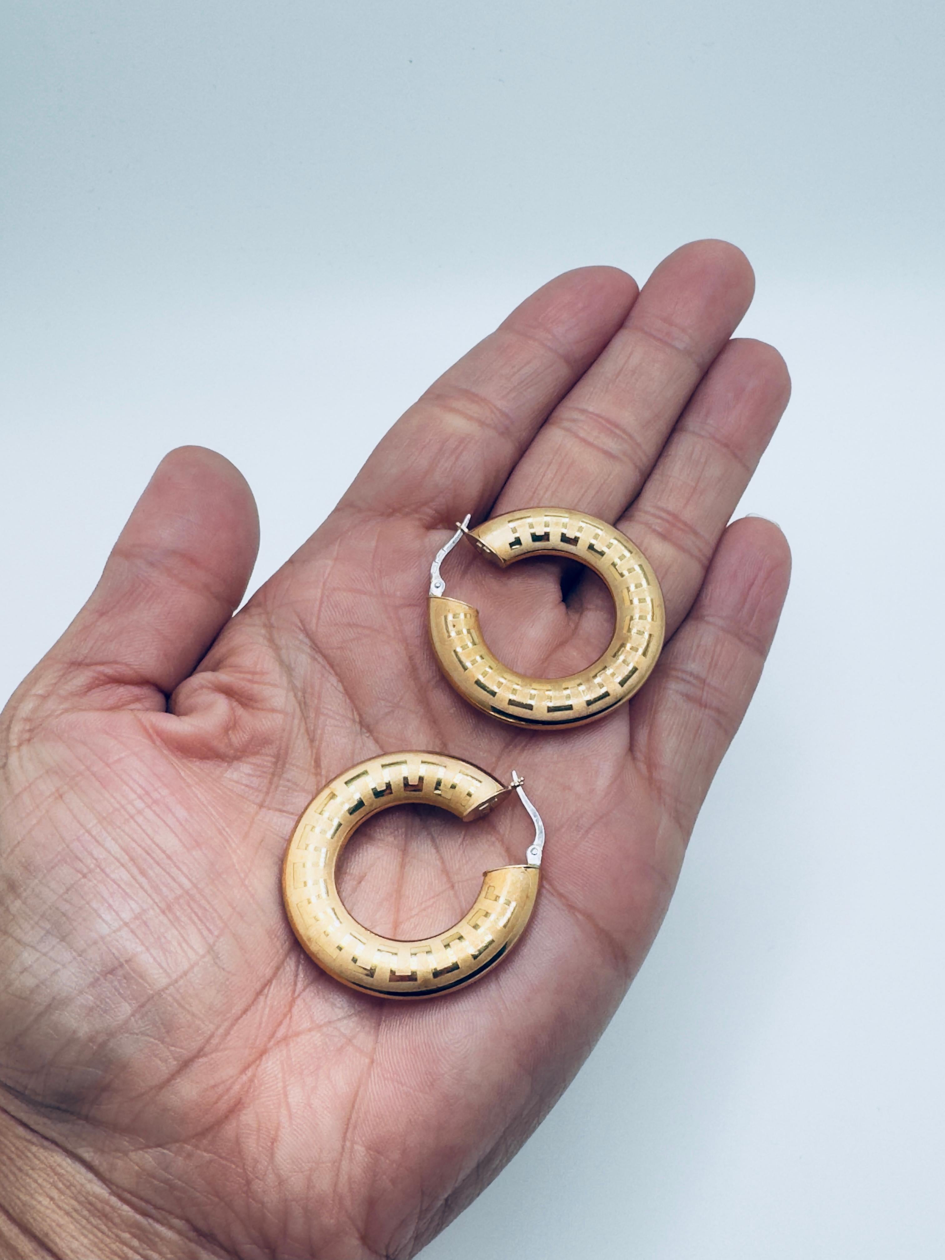 Pendientes de aro de llave griega italiana de 14 quilates en venta 3