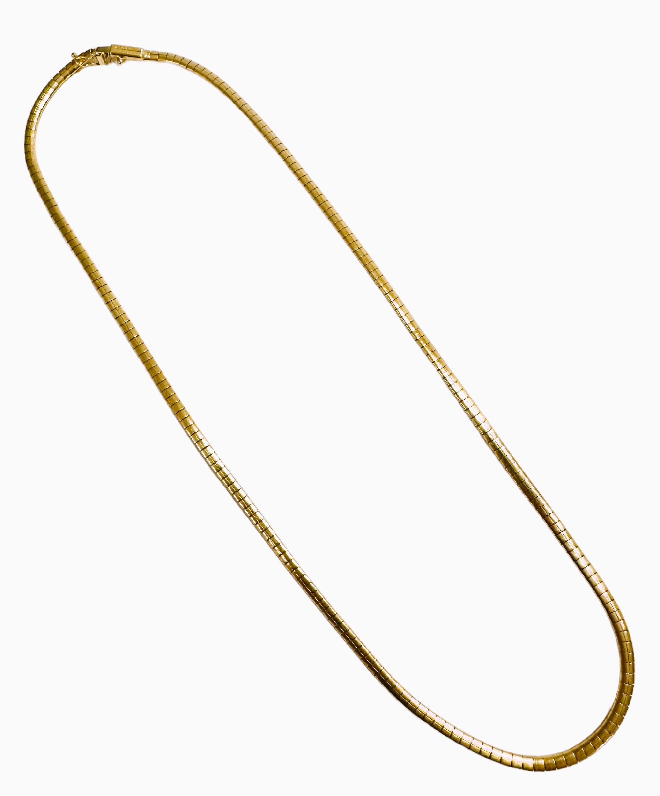 14k Aurafin Italian Yellow Gold Omega Necklace 2.5 mm 2