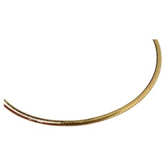 14k Italian Yellow Gold Omega Necklace circa 1980s
