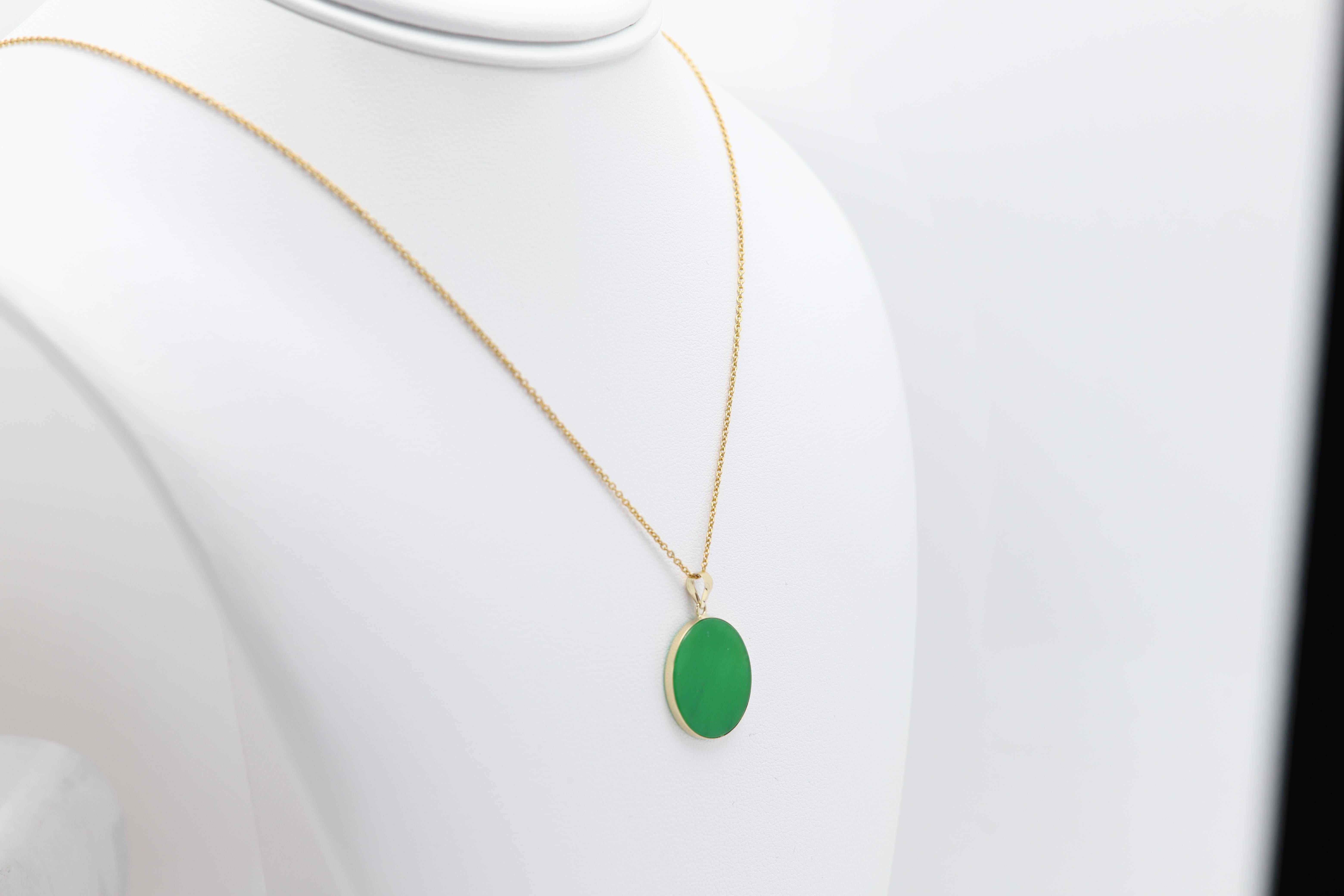 14k Jade Disc Pendant Yellow Gold Jade Pendant Jade Necklace For Sale 1