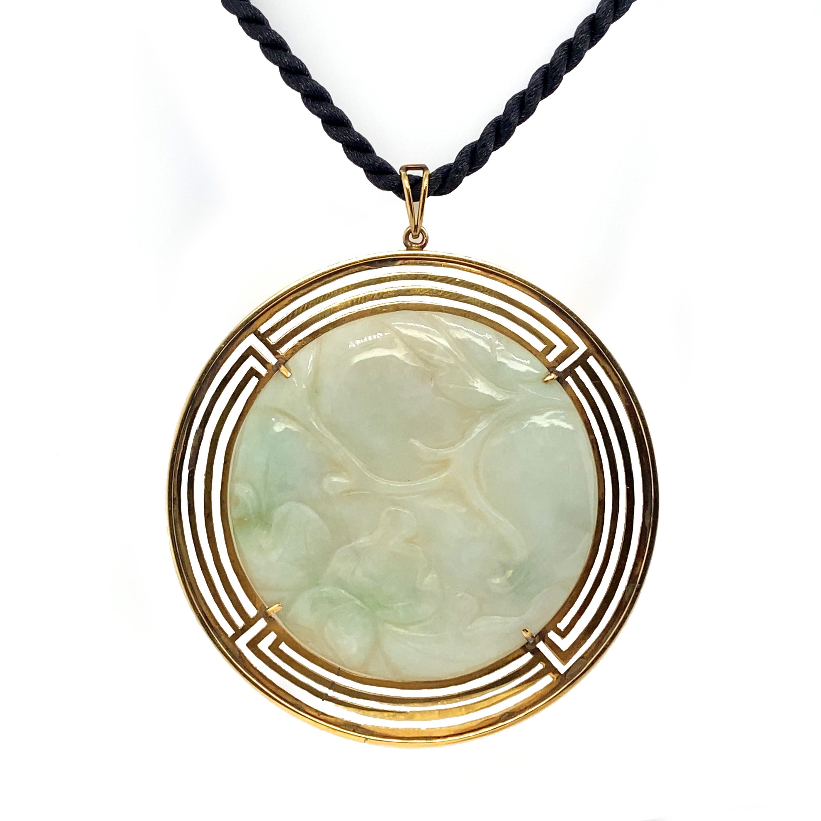 Cabochon 14k Jade Necklace from 1940