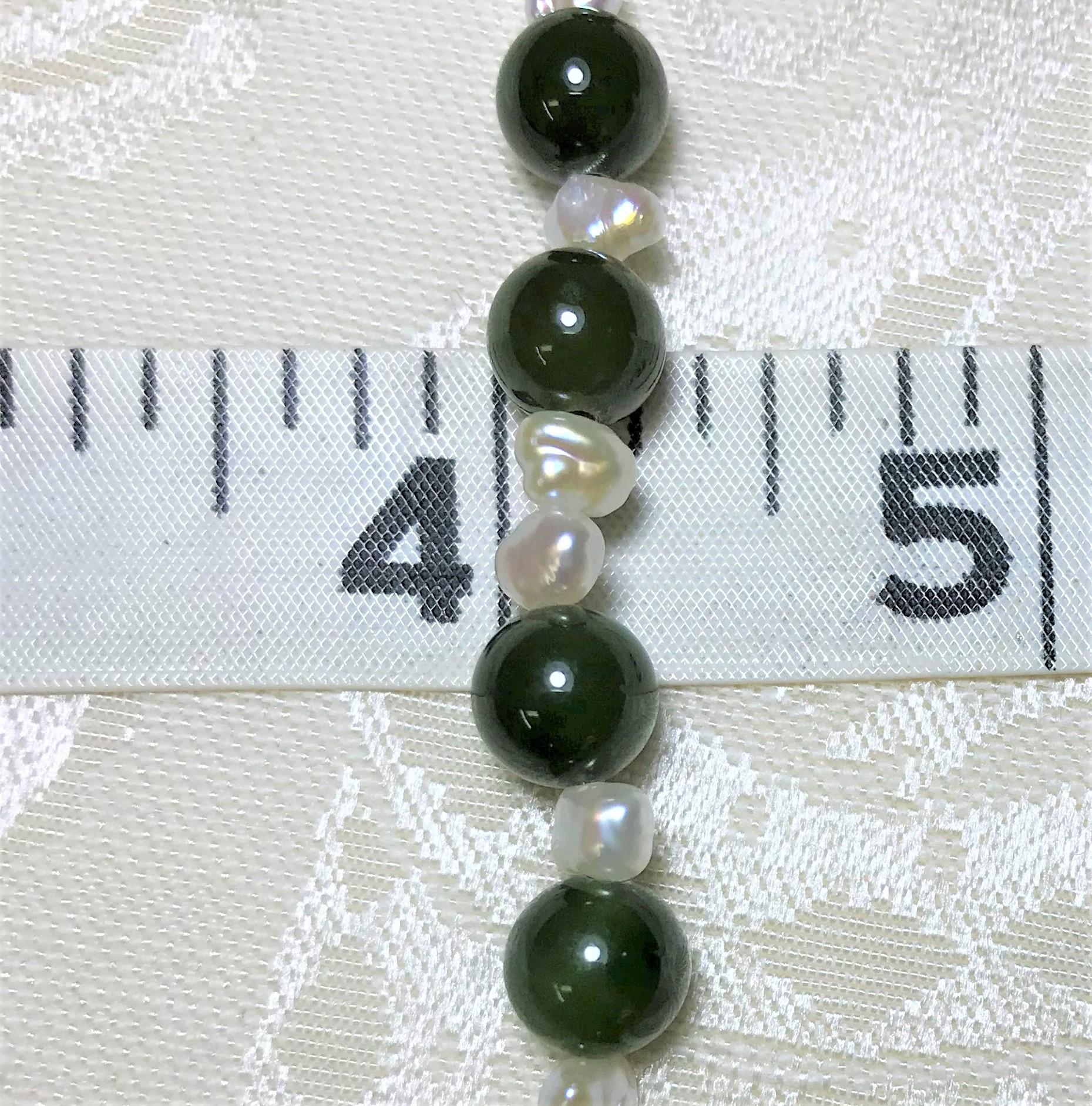da uomo o donna Collana di perle di giadeite 14 carati in vendita