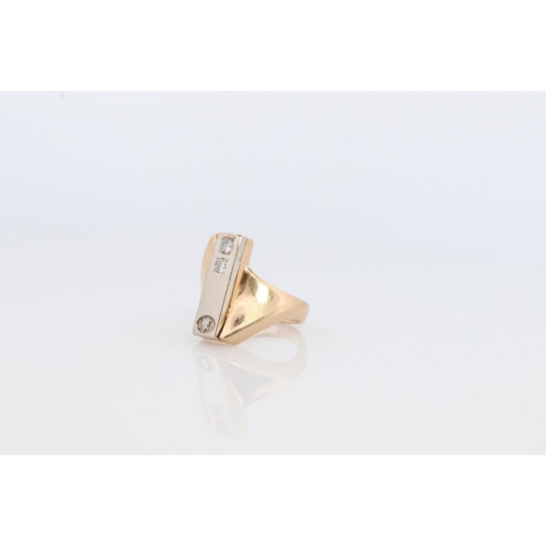 14k Jostens Twin DIAMOND ring. 14k White and Yellow gold bypass ring. Beautiful For Sale 2