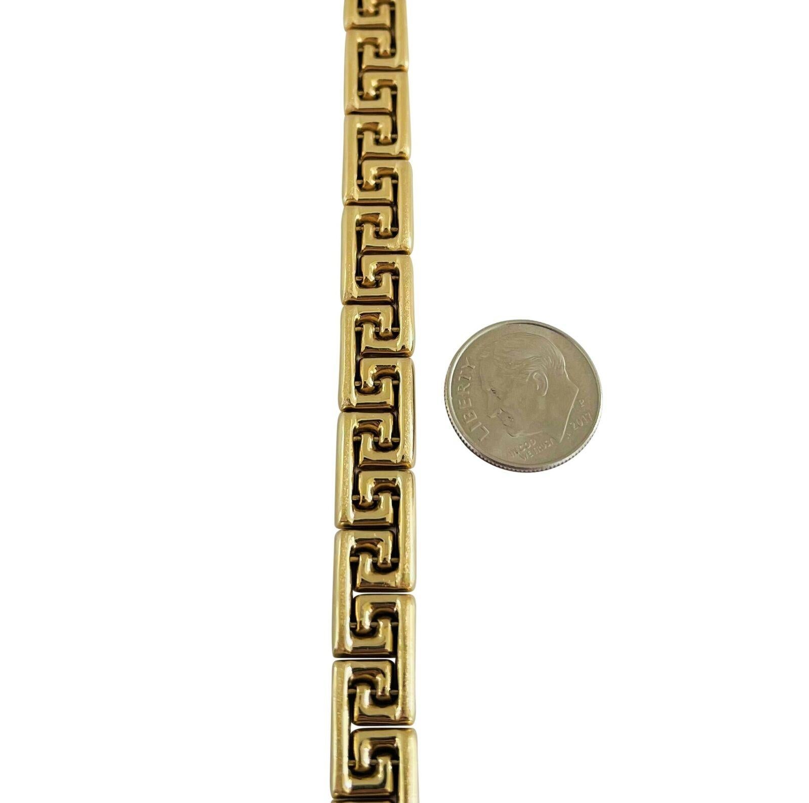 14k Karat Yellow Gold Ladies Greek Key Link Bracelet In Good Condition In Guilford, CT