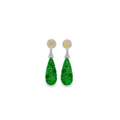 14K ladies Dangling Jadeite Jade earrings