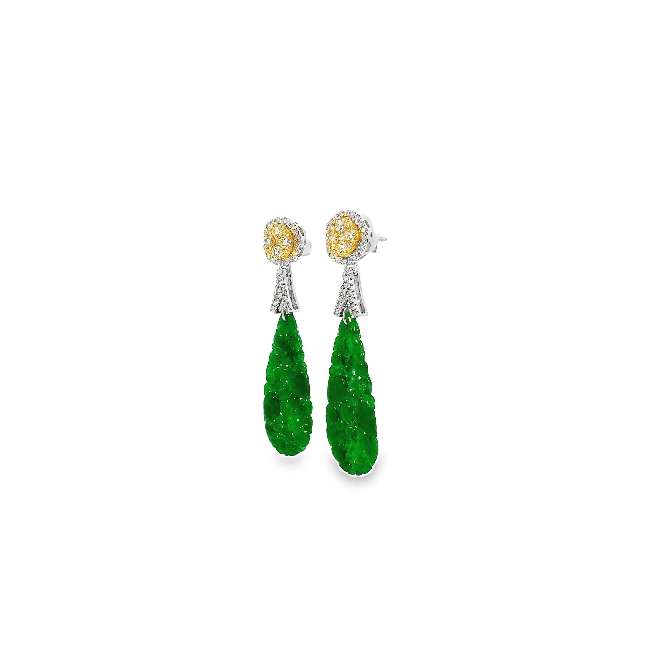 Pear Cut 14K ladies Dangling Jadeite Jade earrings For Sale