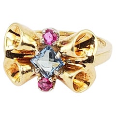 14k Lady's Gold Ring with Sapphire and Rubies
