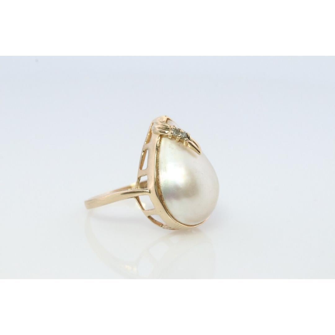 14k Großer Mabe- und Diamantring. Birne Mabe Perle Solitär Ring Diamant Akzente im Angebot 4