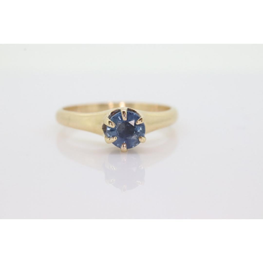 Anillo Solitario de Topacio Azul de 14k de Londres. Oro amarillo de 14 quilates Topacio azul redondo Victoriano en venta 2