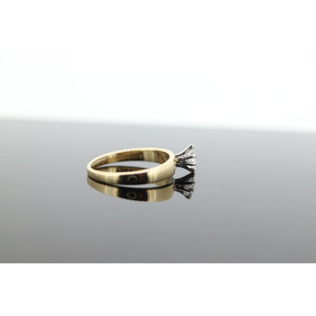 14k Marquise Diamant Solitär Ring . 14k Gelbgold Diamant Kleiner Verlobungsring für Damen oder Herren im Angebot