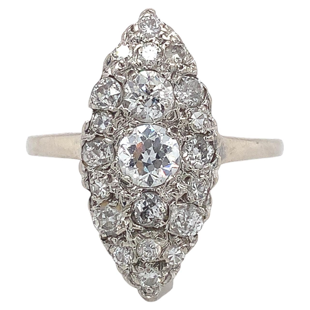 14K Marquise Shape 1 carat tw Diamond Ring For Sale