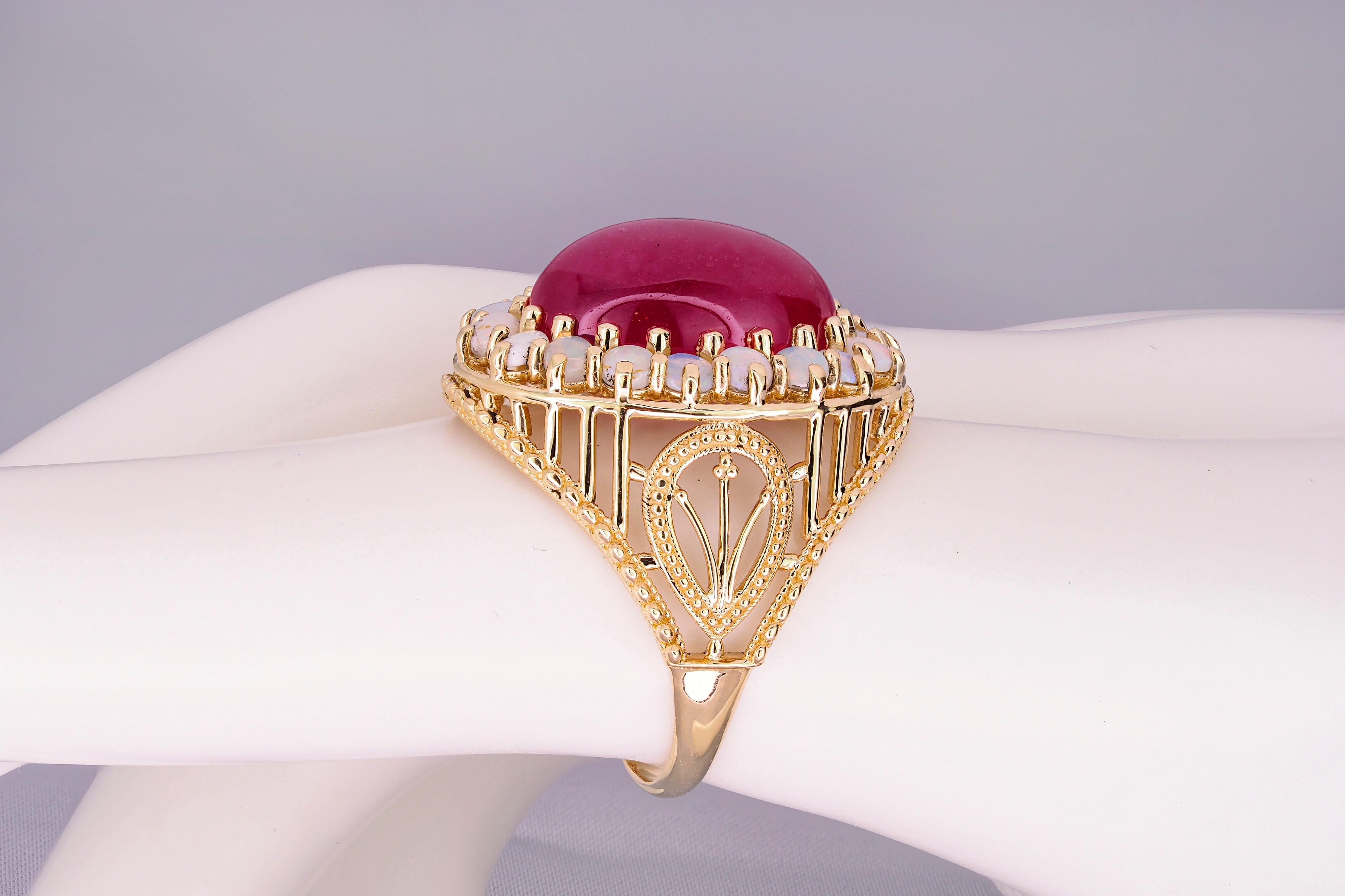En vente :  Bague en or massif 14 carats avec cabochon de rubis et opales, d'inspiration vintage 8