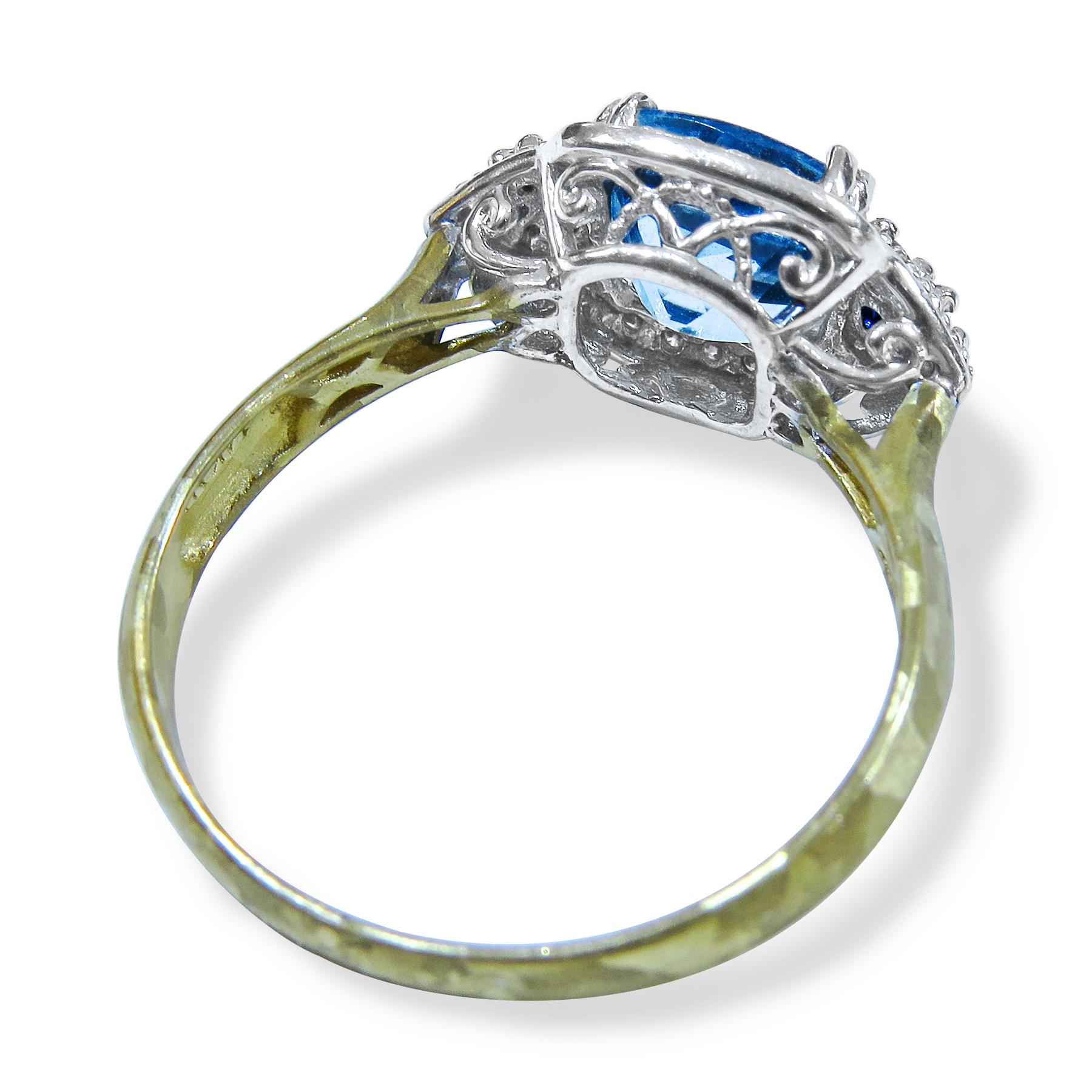 14k Men Stone Blue Topaz & Diamond Ladies Ring.  For Sale 2