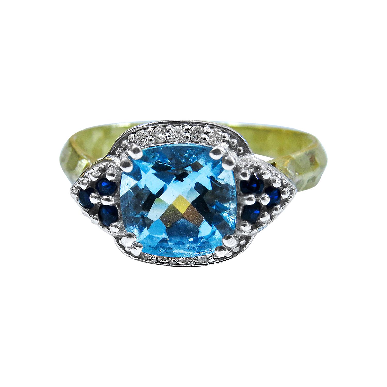 14k Men Stone Blue Topaz & Diamond Ladies Ring.  For Sale