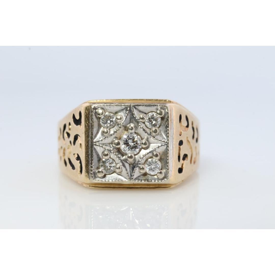 14k Mens DIAMOND ring. 14k White Gold Heavy 5 diamond square signet ring. For Sale 6