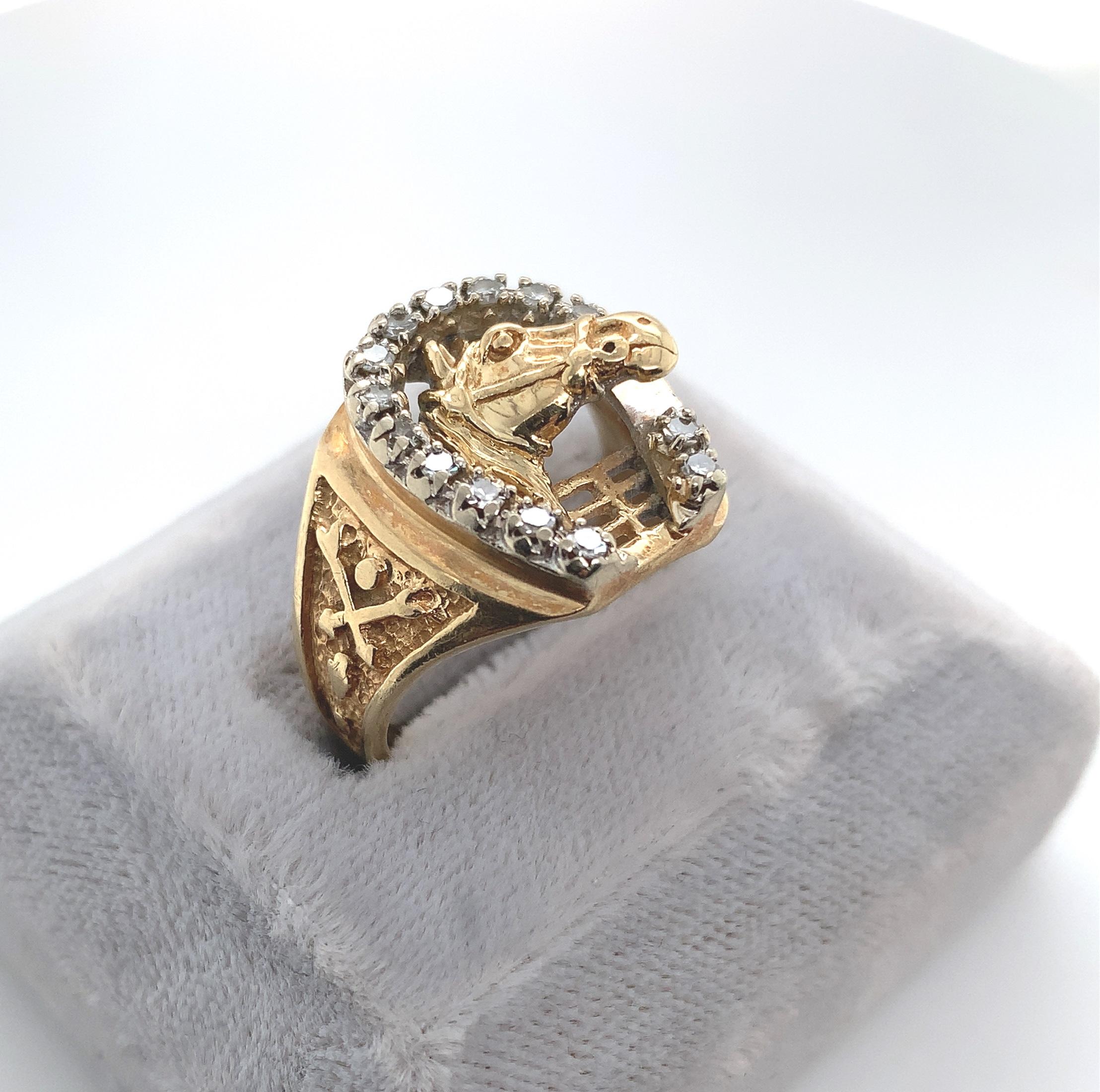 14K Herren Diamantring Pferd und Hufeisen mit Diamanten (Rundschliff)