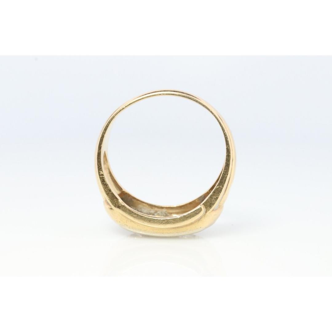 Vintage des années 1930
Taille : 11 US
MATERIAL : Or
Pierre précieuse : Diamant
Couleur de la pierre : Incolore

Couleur du bracelet : Whiting

Très rare chevalière.

Valeur de remplacement estimée à 2500 $. Évaluation incluse.

Bague XXX en or