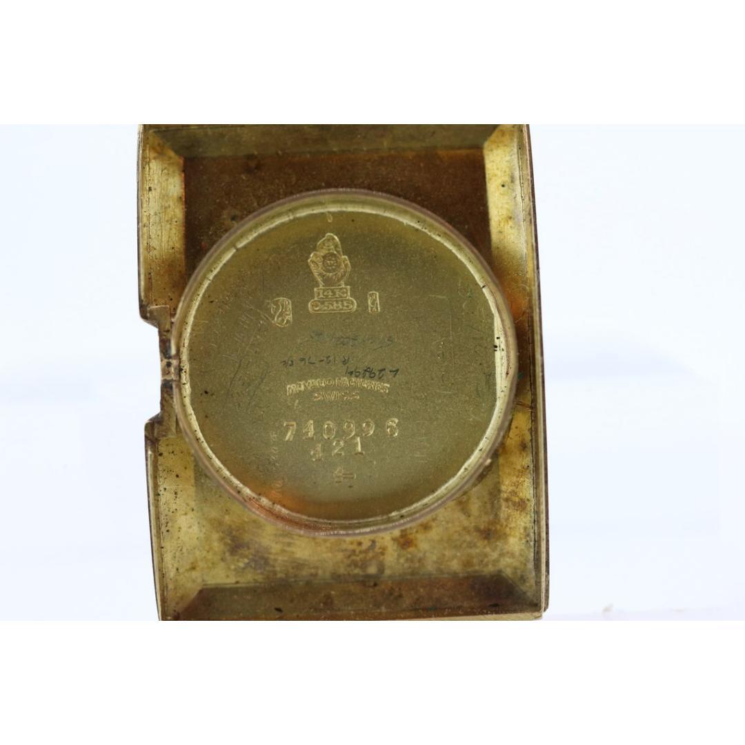 14k MOVADO Rectangle Manual Watch. Antique Mens Movado Vintage Tank Wrist Watch In Good Condition For Sale In Port Charlotte, FL