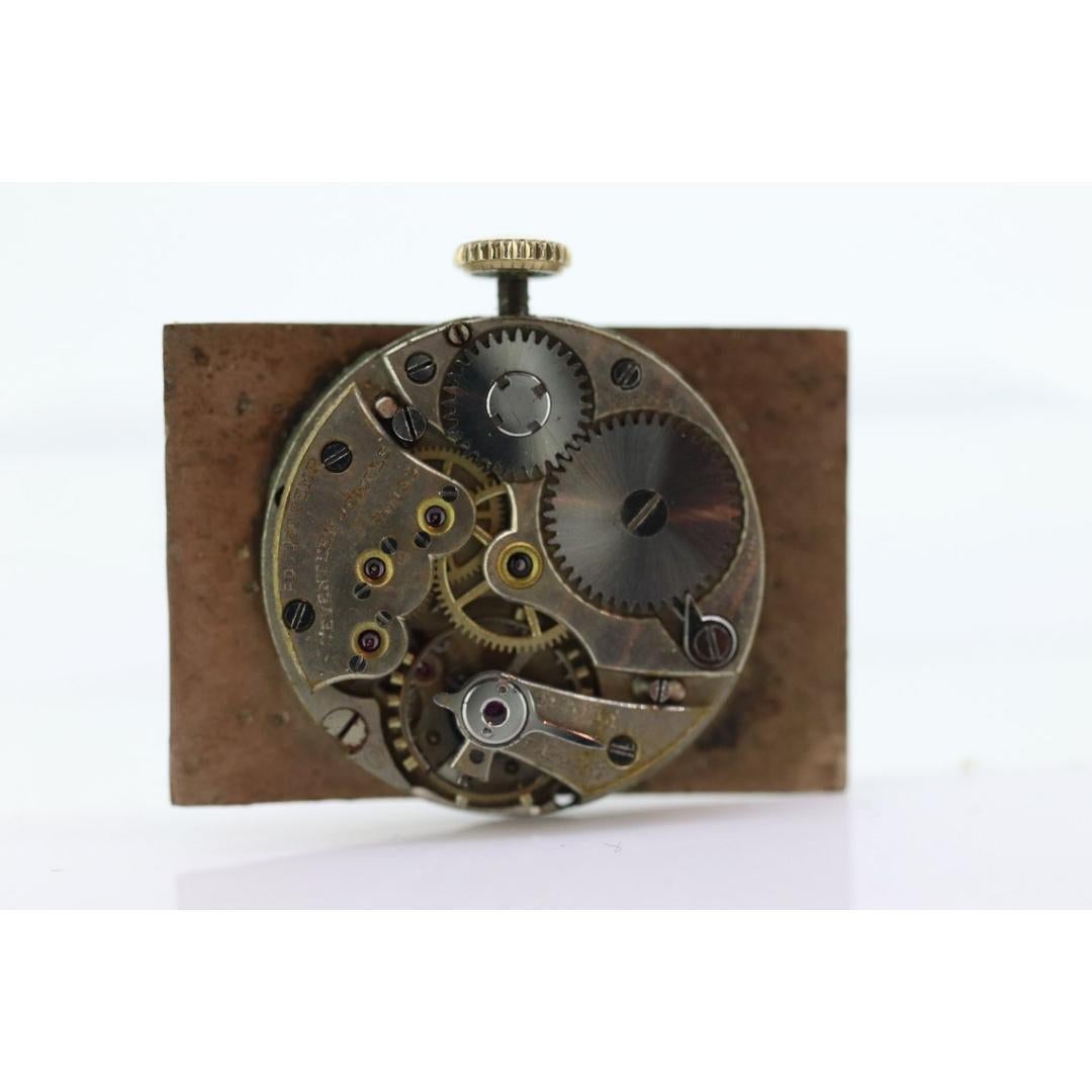 14k MOVADO Rectangle Manual Watch. Antique Mens Movado Vintage Tank Wrist Watch For Sale 1