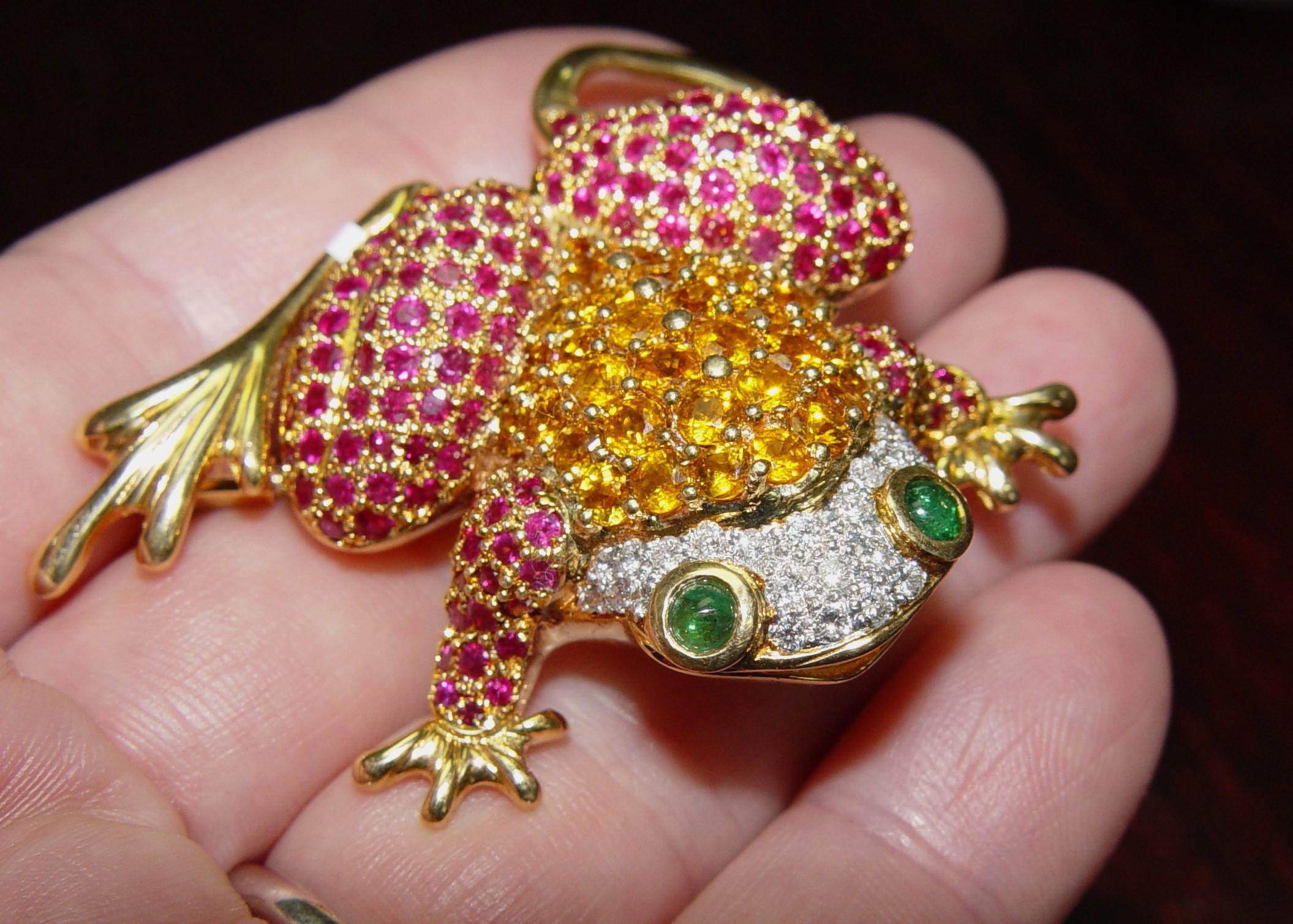 Modern 14K Natural Diamond sapphire, ruby FROG Pin/Brooch 65x45MM For Sale