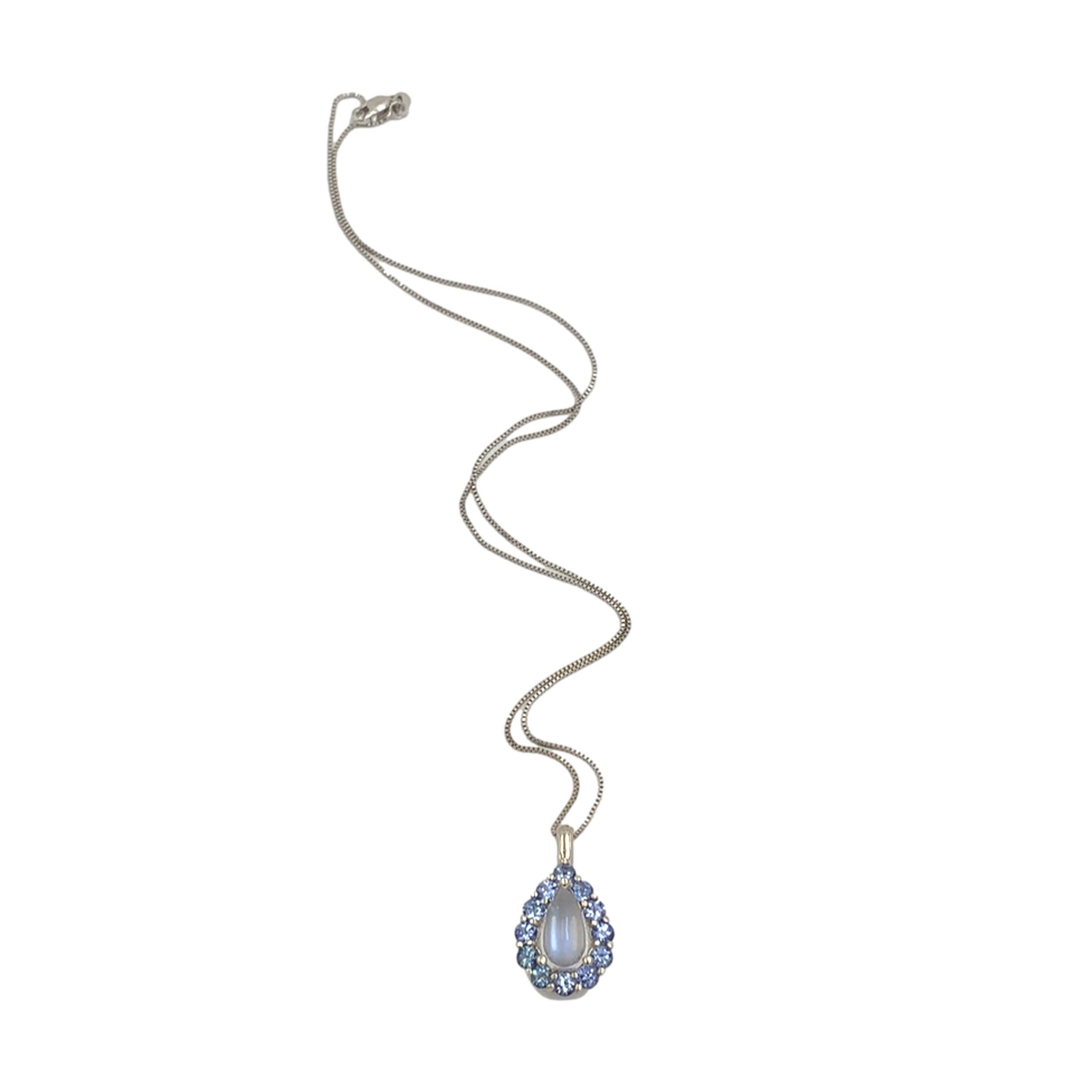 Taglio a goccia Collana 14K Ciondolo con pietra di luna blu Flash e zaffiro di Ceylon da 2,34 carati in vendita
