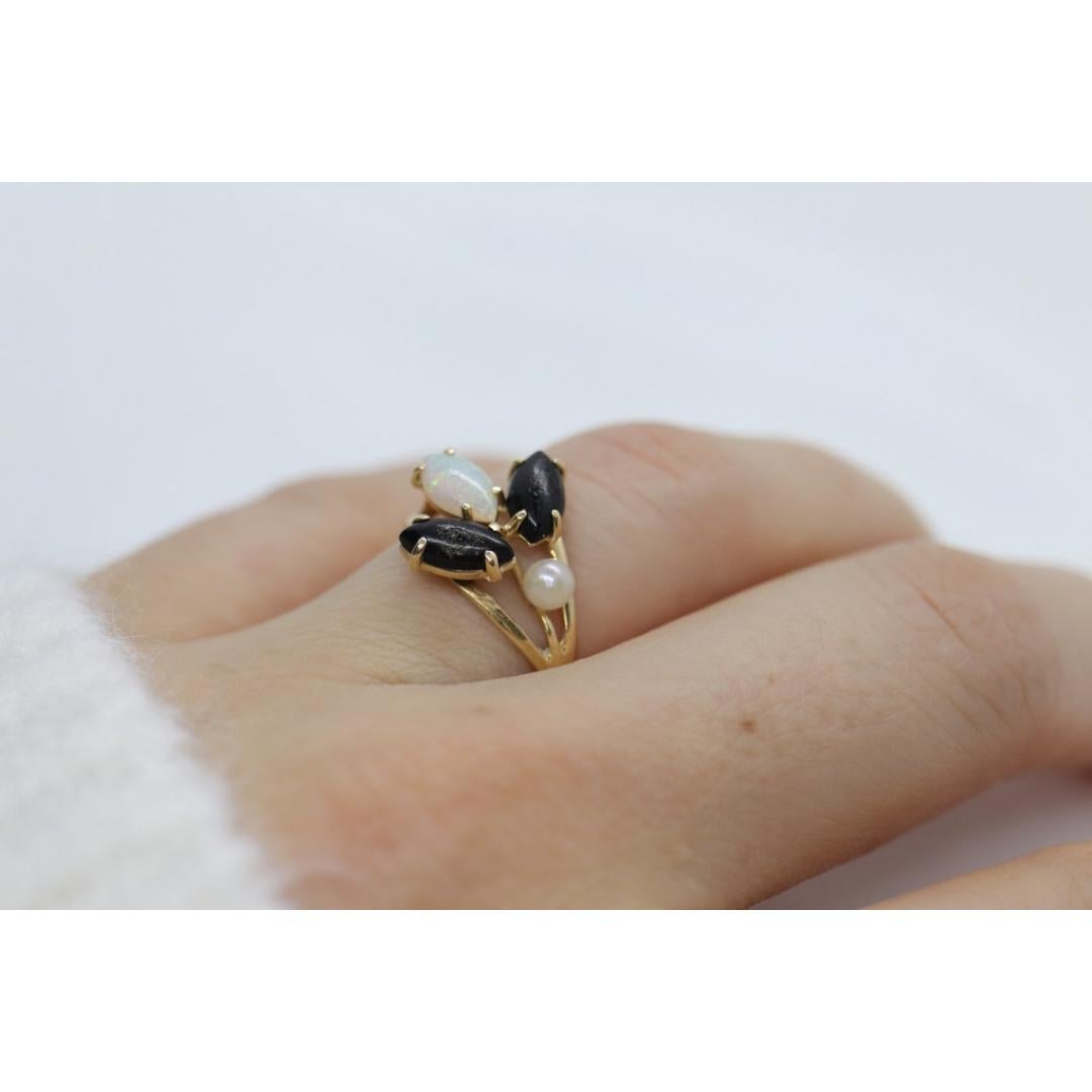 Anello a grappolo in onice opale e perla 14k. Fascia Navette Onice Opale. in vendita 2