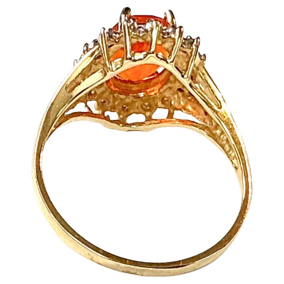 14K Opal und Diamant-Ring (Rundschliff) im Angebot