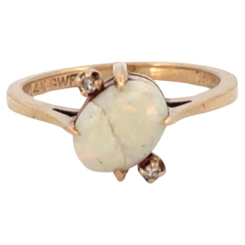 Bague 14k opale et diamant en vente
