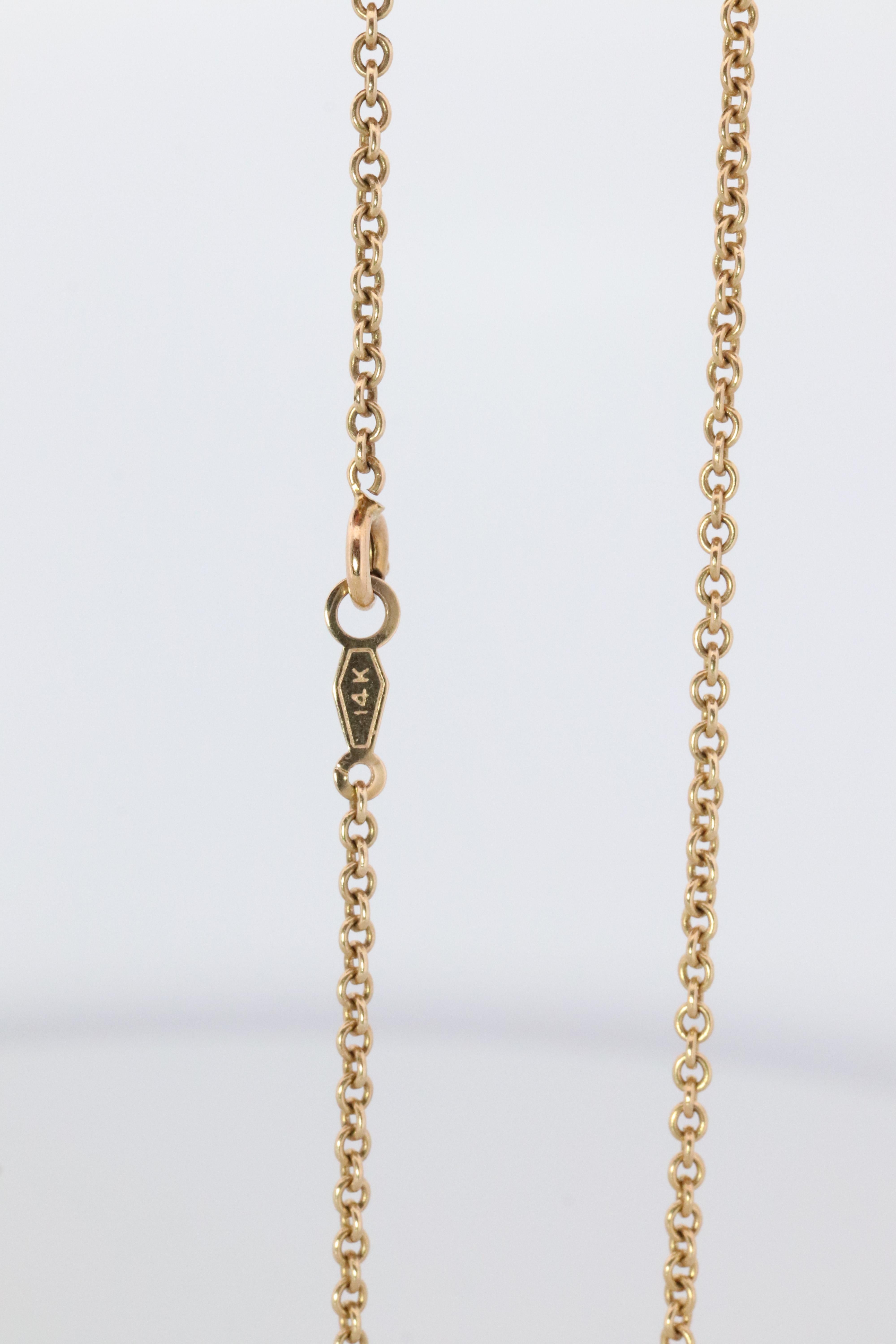 Taglio rotondo Collana con diamanti a cuore aperto 14k. Collana con cuore sospeso. in vendita