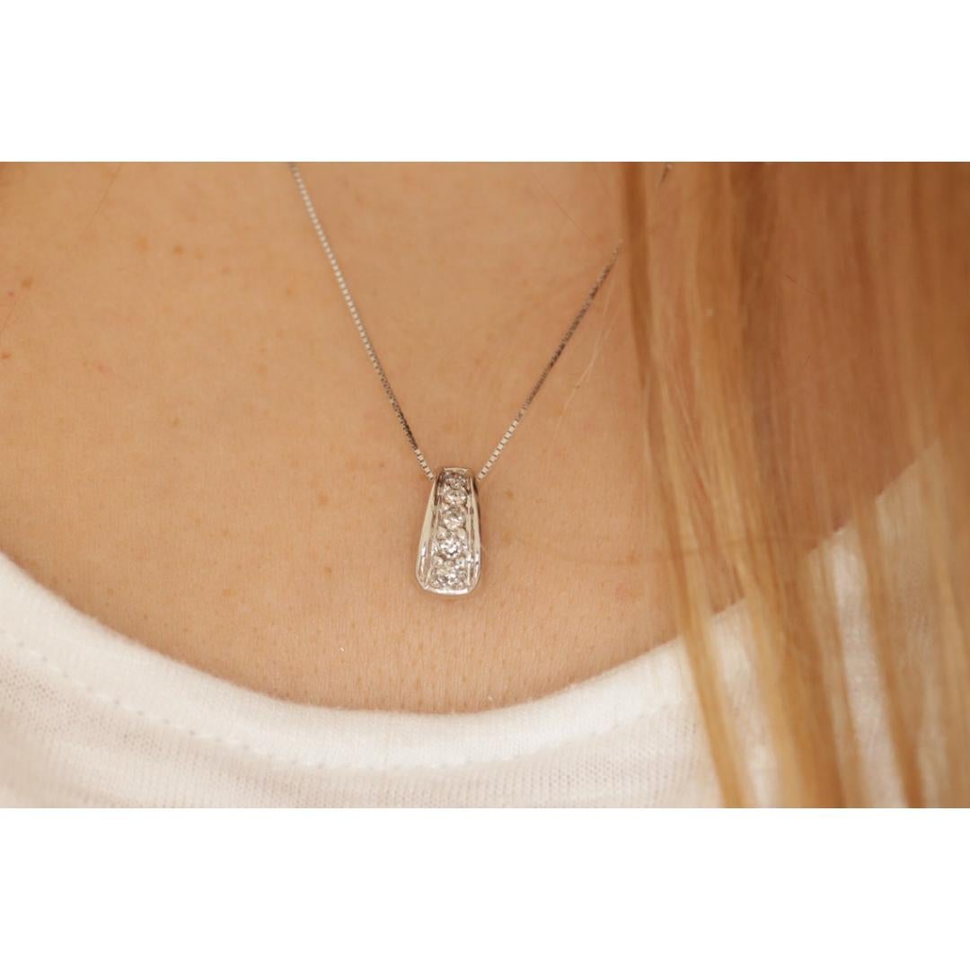 Ciondolo e collana Journey con 5 diamanti OTC 14k. 0,23 carati di diamanti su un bracciale in 14 ct. In condizioni buone in vendita a Port Charlotte, FL