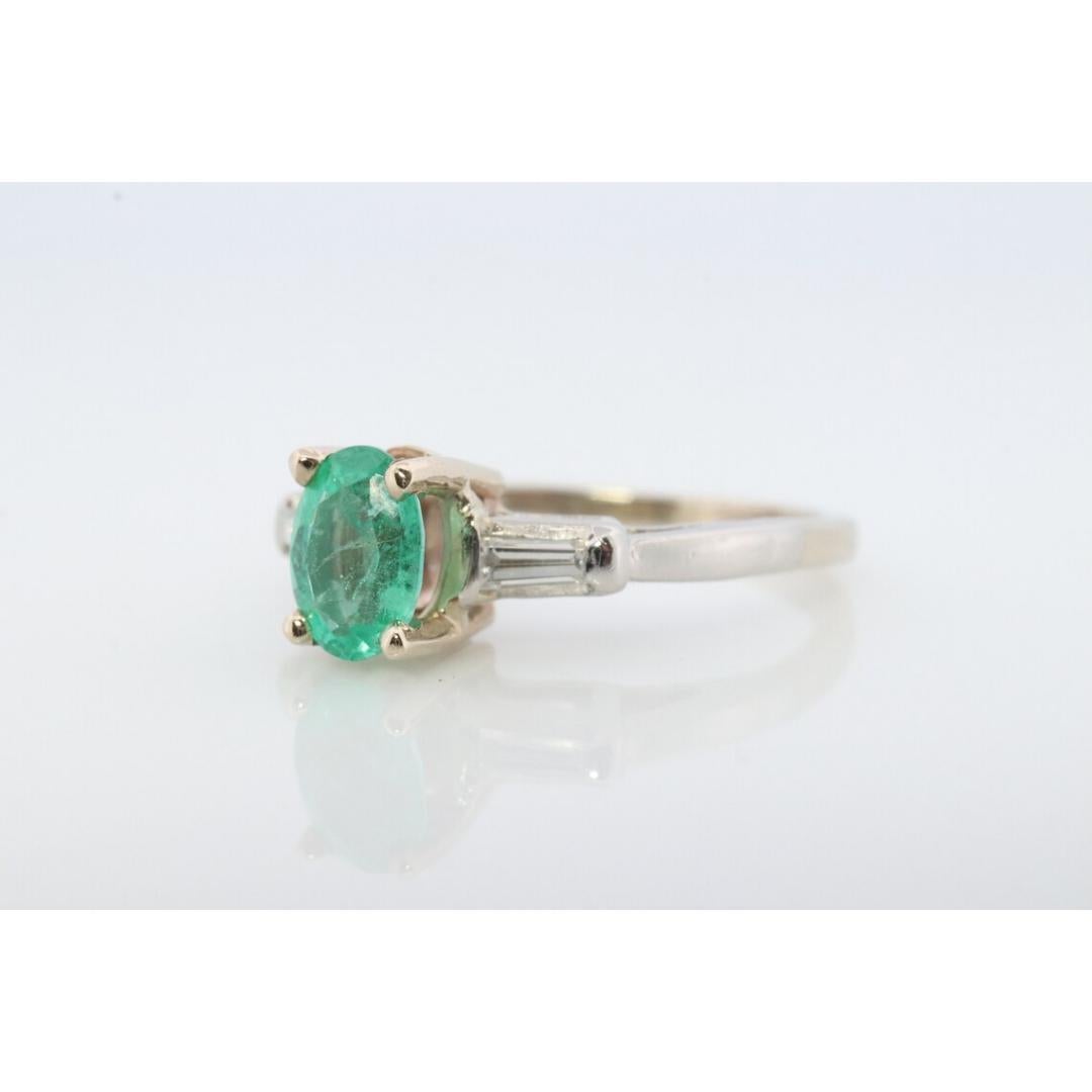 14k Oval Emerald and Baguette diamond ring. 14k white gold Green Emerald For Sale 5