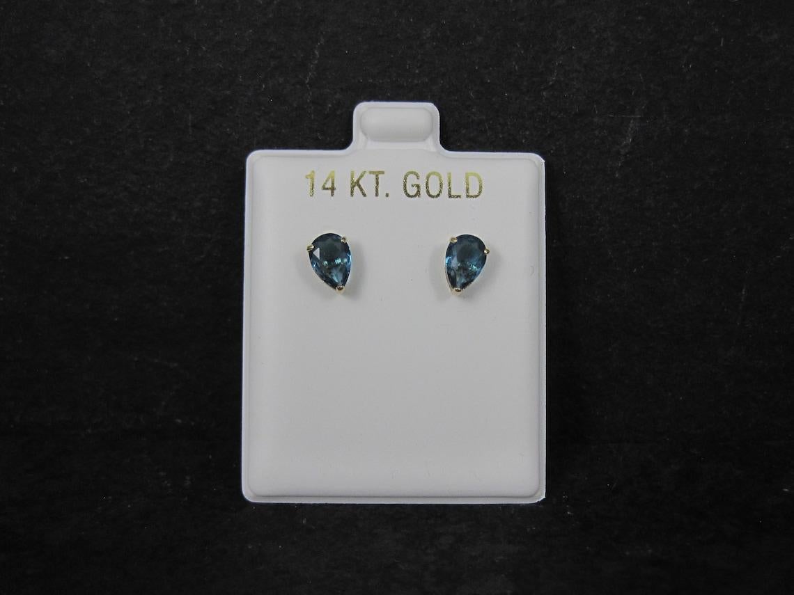 14K Pear Cut Blue Zircon Stud Earrings In New Condition For Sale In Webster, SD