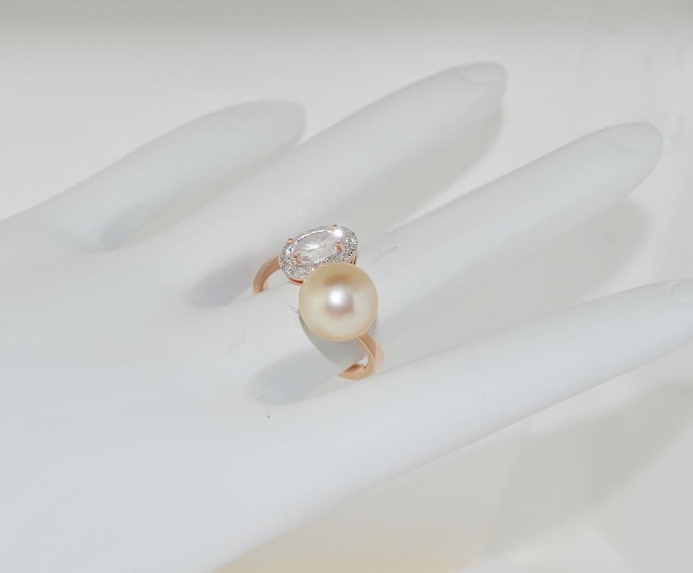 14 Karat Pearl and 0.97 Carat Morganite Diamond Ring In New Condition For Sale In Los Angeles, CA