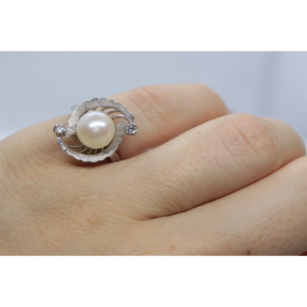 14k Perle (8 mm) und Diamant Solitär Ring. 14k Weißgold Filigraner Ring AKOYA Damen im Angebot