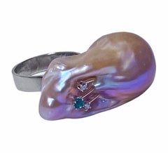 Anello personalizzato con perla, diamante e smeraldo 14K