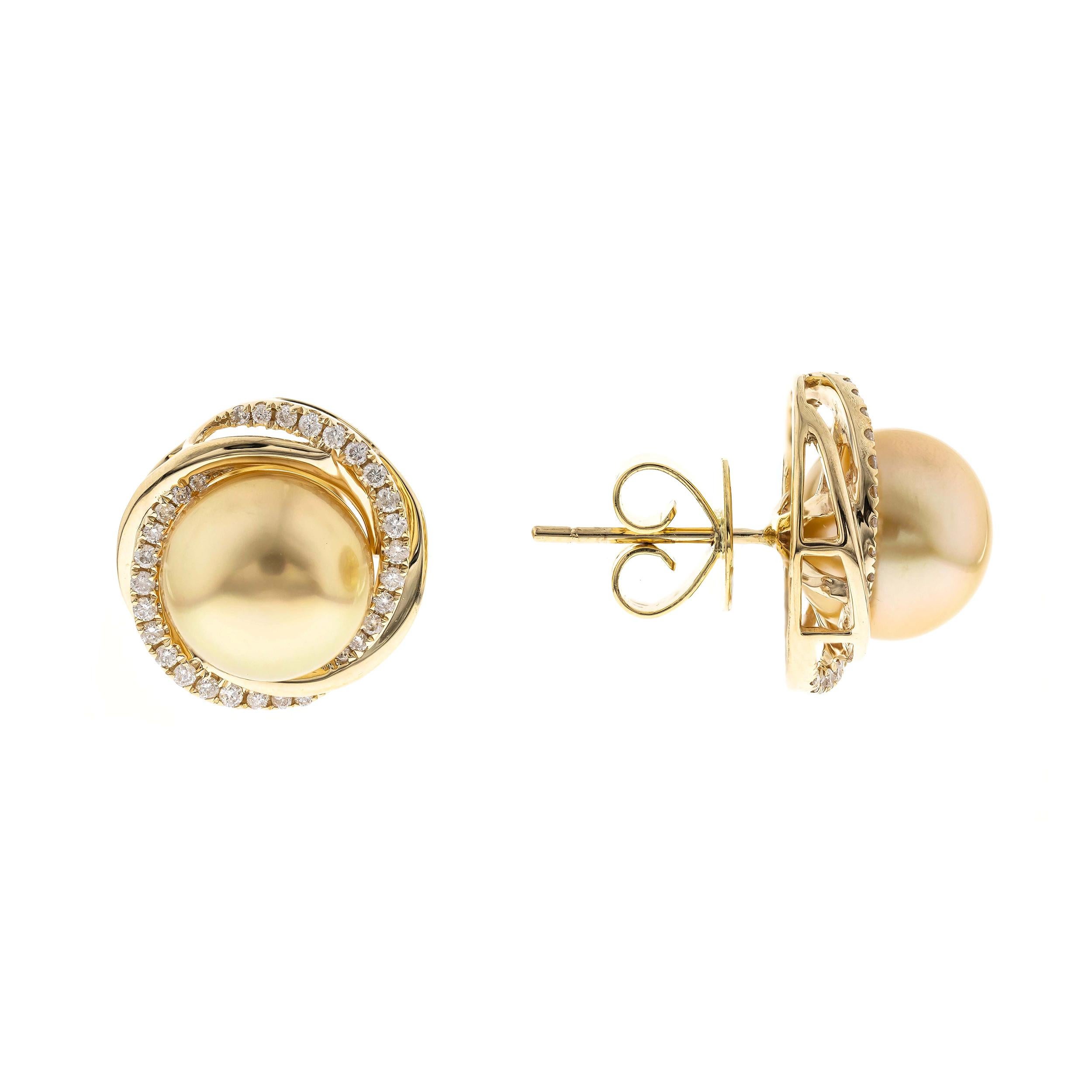 Art Deco 14K Pearl Earrings from South Sea For Sale