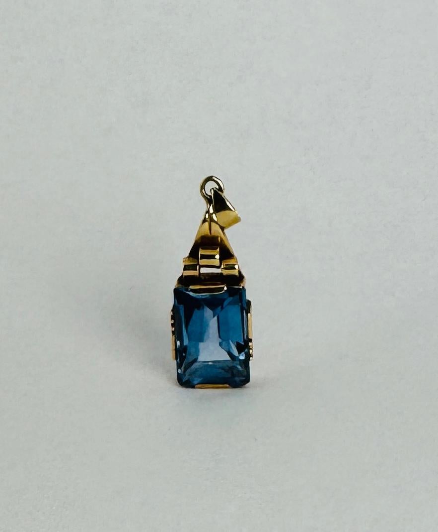 14 Karat Gelbgold-Anhänger mit blauem Spinell, facettierter Kissenanhänger, 1,5 Karat, 1960er Jahre 1