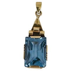 14 Karat Gelbgold-Anhänger mit blauem Spinell, facettierter Kissenanhänger, 1,5 Karat, 1960er Jahre