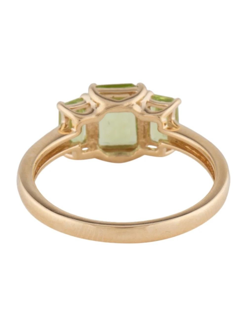 14K Peridot Cocktail Ring 1.37ctw Green Gemstone Yellow Gold Size 6.75 - Luxury In New Condition For Sale In Holtsville, NY