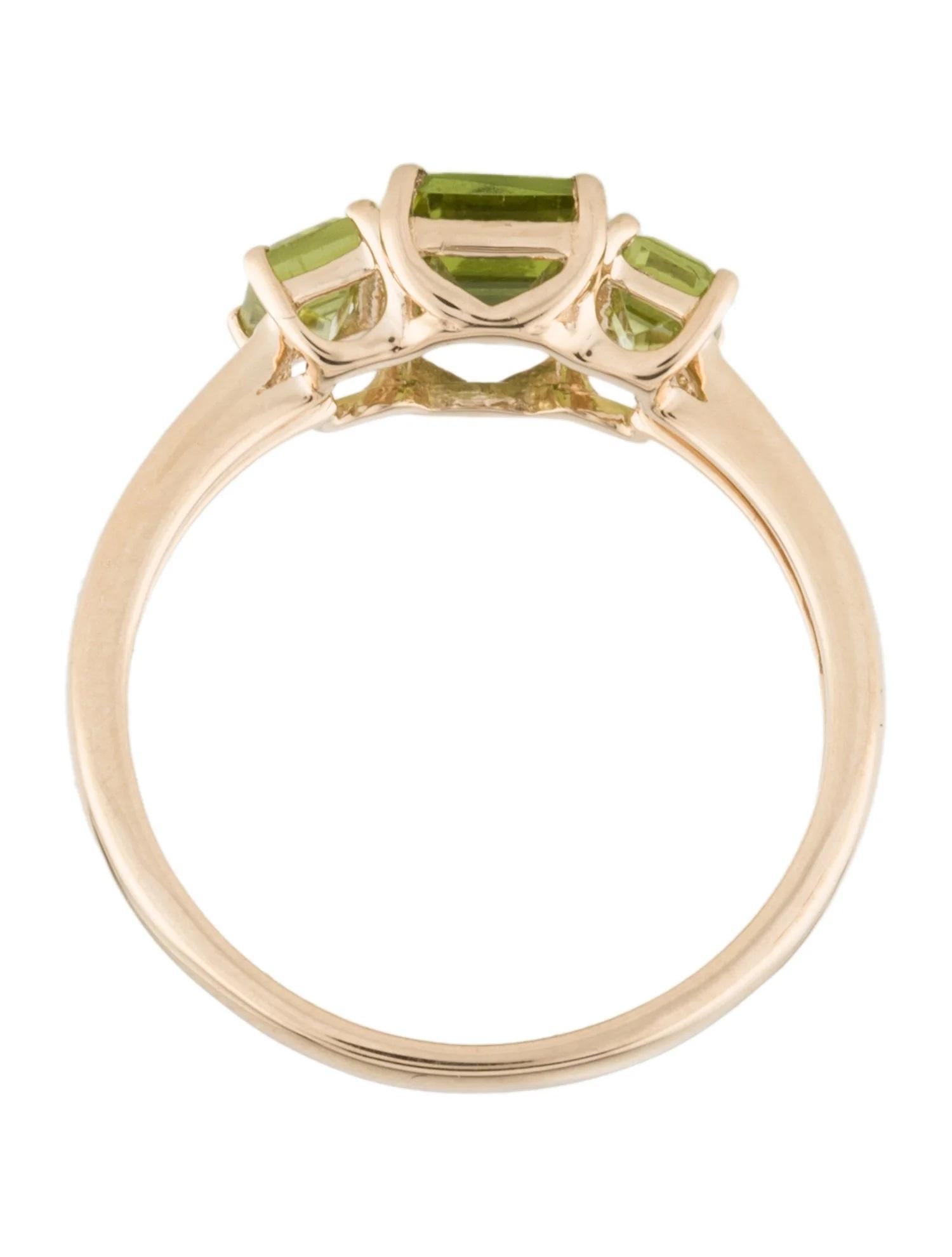 14K Peridot Cocktail Ring  1.76ctw Cut Cornered Rectangular Step Cut  Yellow G In New Condition For Sale In Holtsville, NY