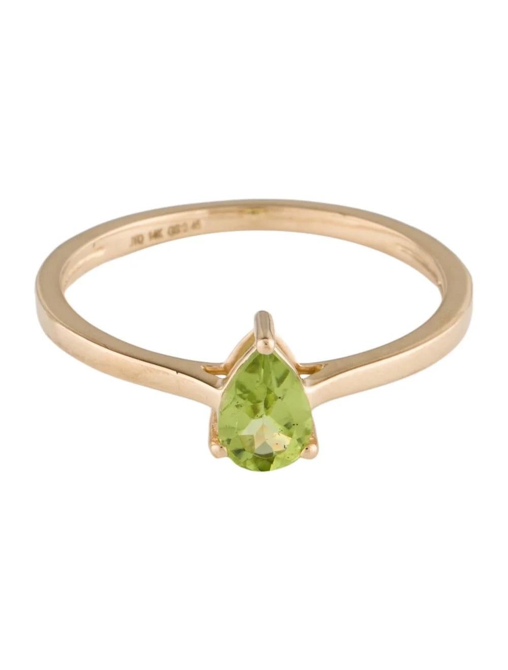 Pear Cut 14K Peridot Cocktail Ring, Size 6.75 - Green Gemstone, Timeless Design, Elegant For Sale