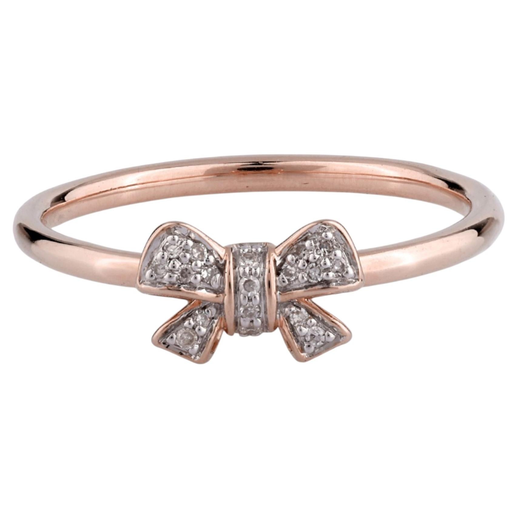 Stapelbarer Ring aus 14-karätigem Roségold mit Diamanten im Rundschliff und Schleifenmotiv im Angebot